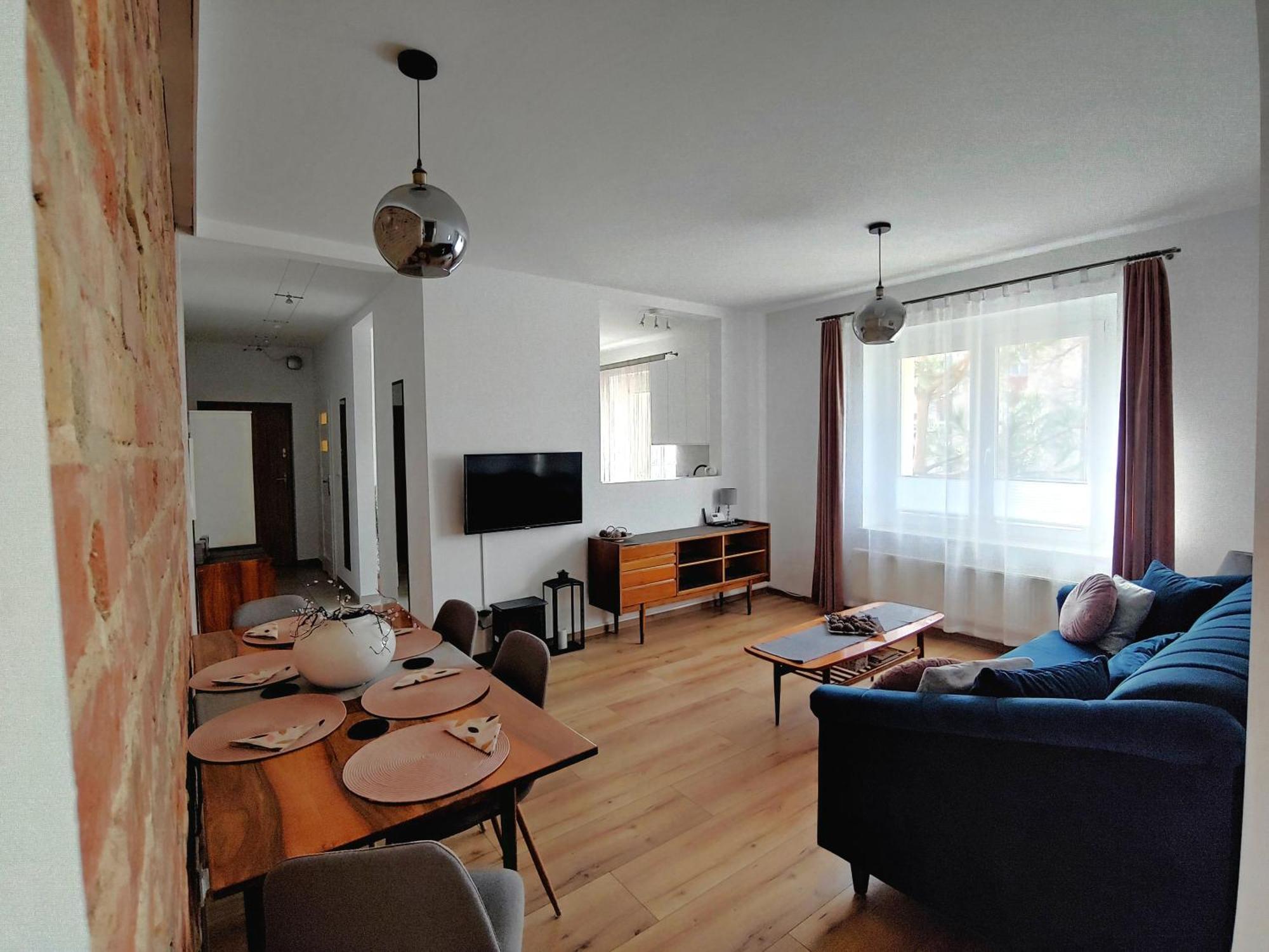 Appartamento Apartament Chopin Gliwice Esterno foto